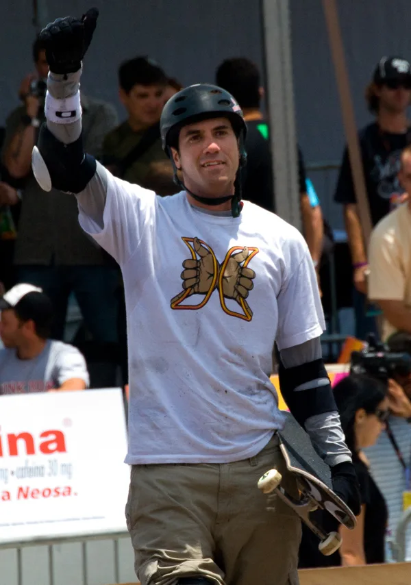 Bob Burnquist professional skateboard setup